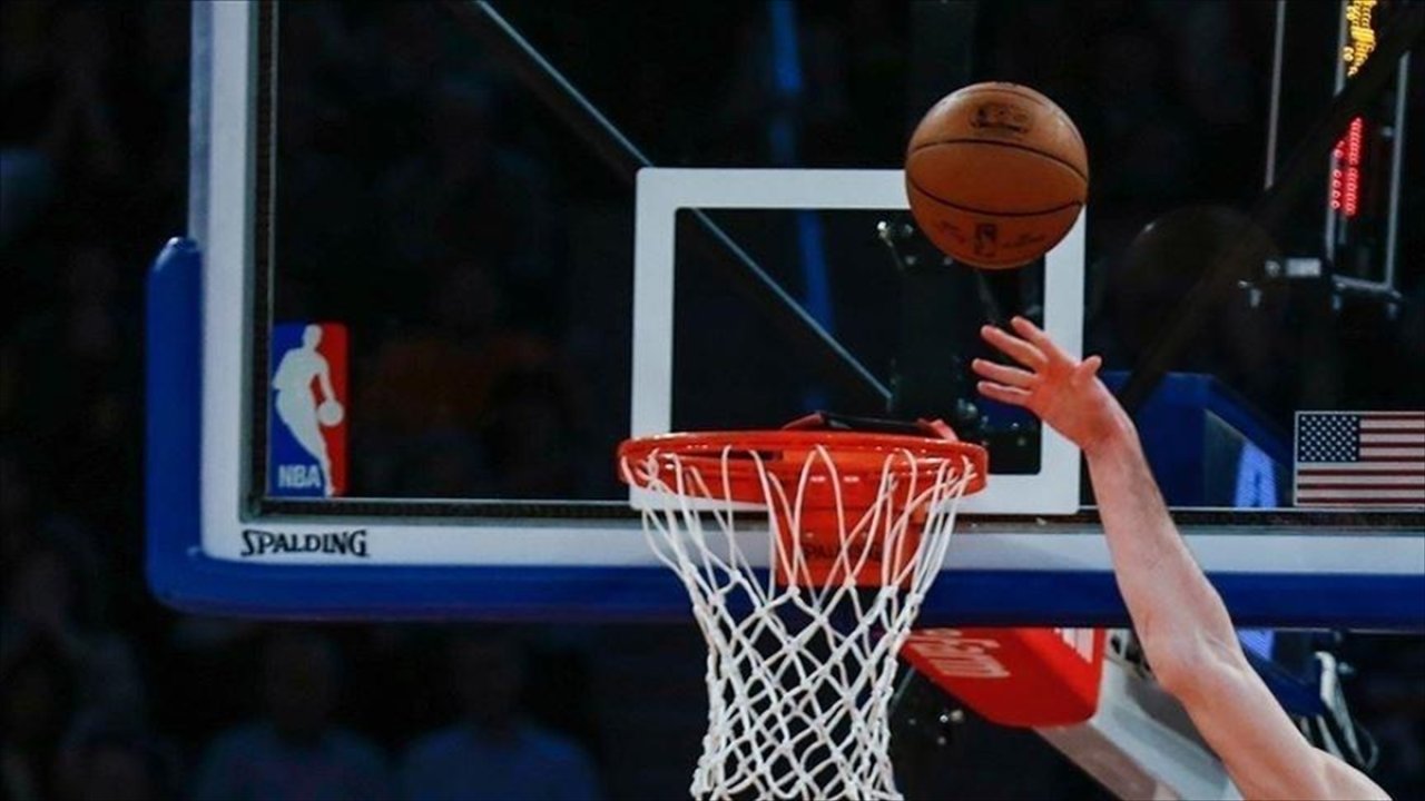 Nuggets ve Pacers, NBA konferans yarı final serisinde ilk galibiyetini aldı