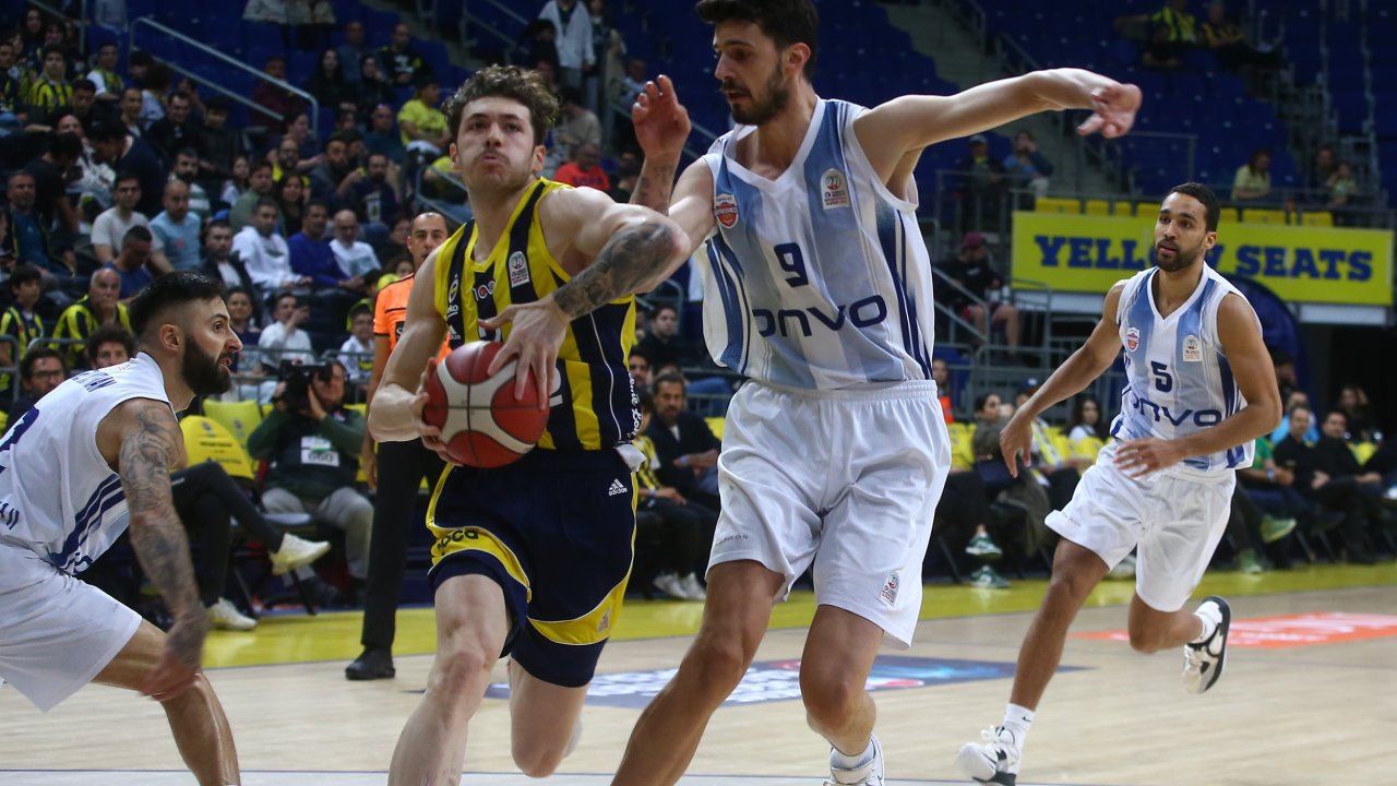 Fenerbahçe Beko - Büyükçekmece Basketbol maçı 92-90 sona erdi