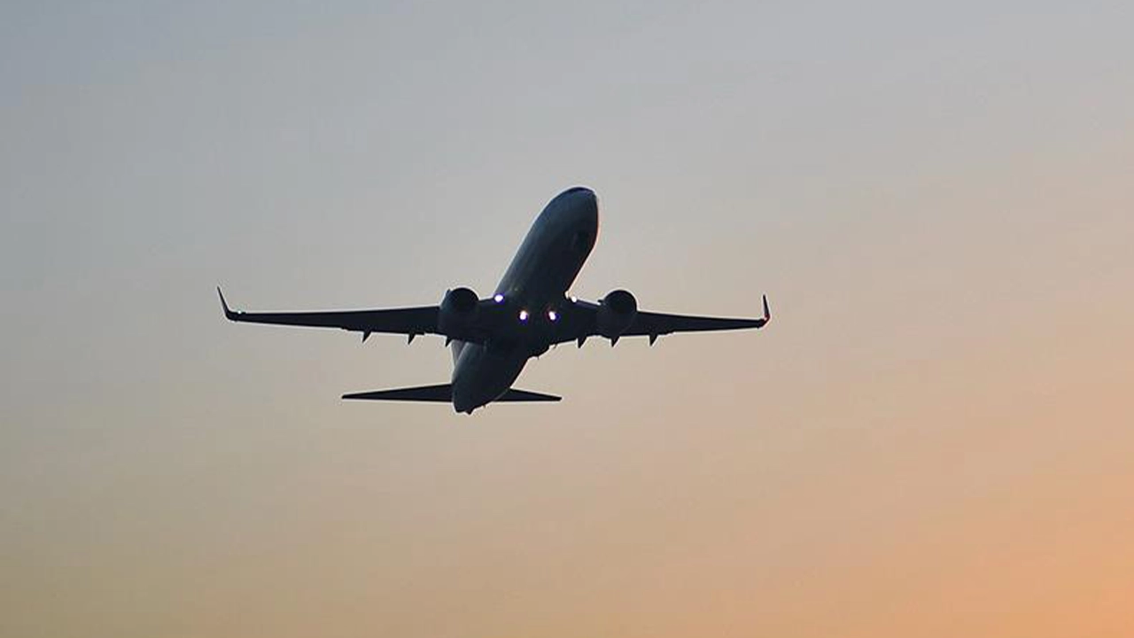 Antalya Havalimanı'nda uçuşlar durduruldu