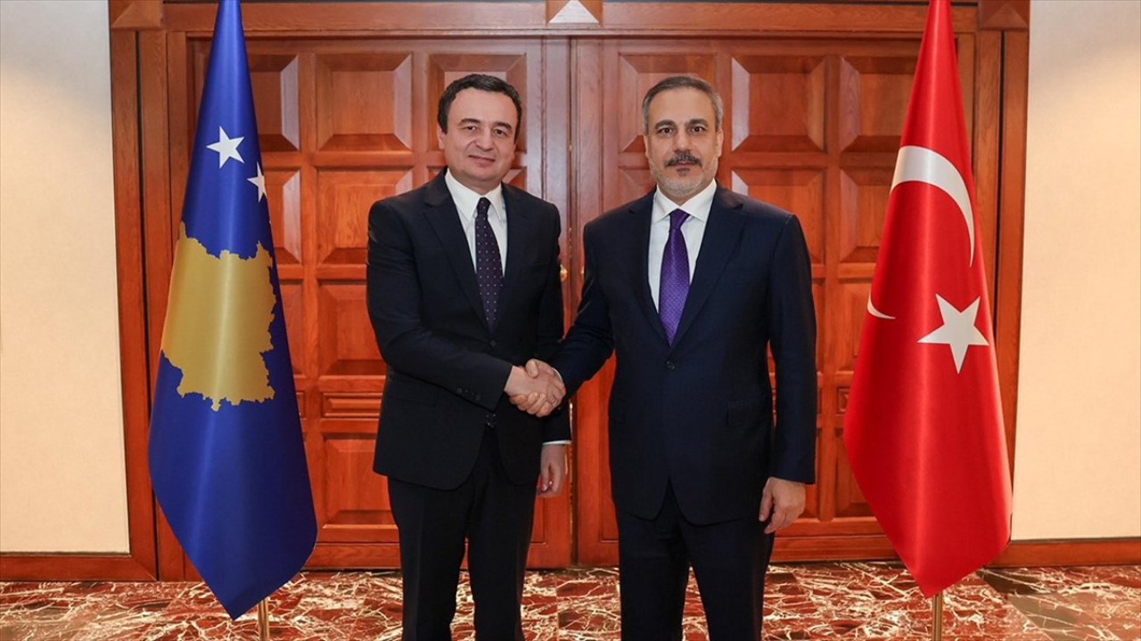 Bakan Fidan ile Kosova Başbakanı Kurti Ankara'da görüştü