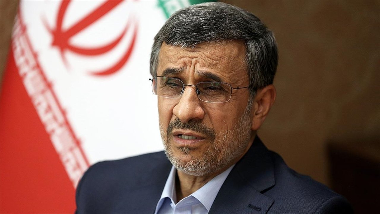 Ahmedinejad, İran Cumhurbaşkanlığı seçimleri için aday oldu