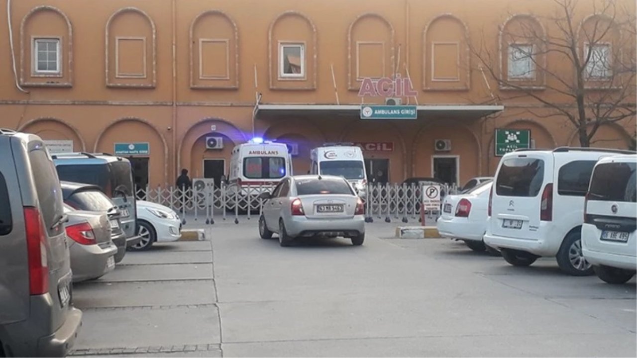 Mardin'de iki grup arasında bıçaklı kavga: 2 kişi yaralandı