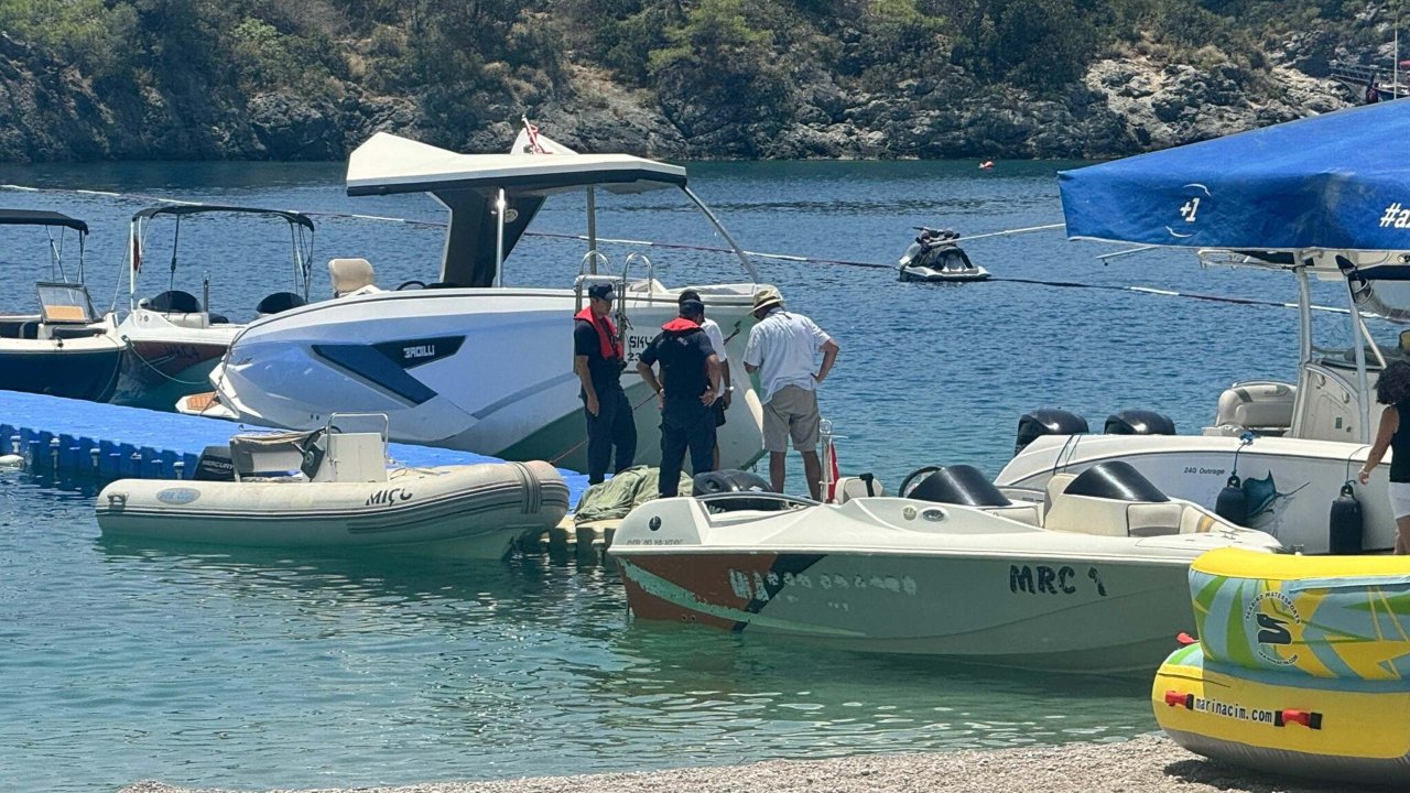 Muğla'da plajda yüzen turist teknenin çarpması sonucu öldü
