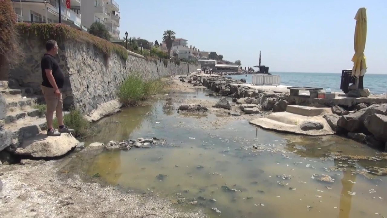 Silivri'de deniz keyfini bölen sahil düzenlemesi