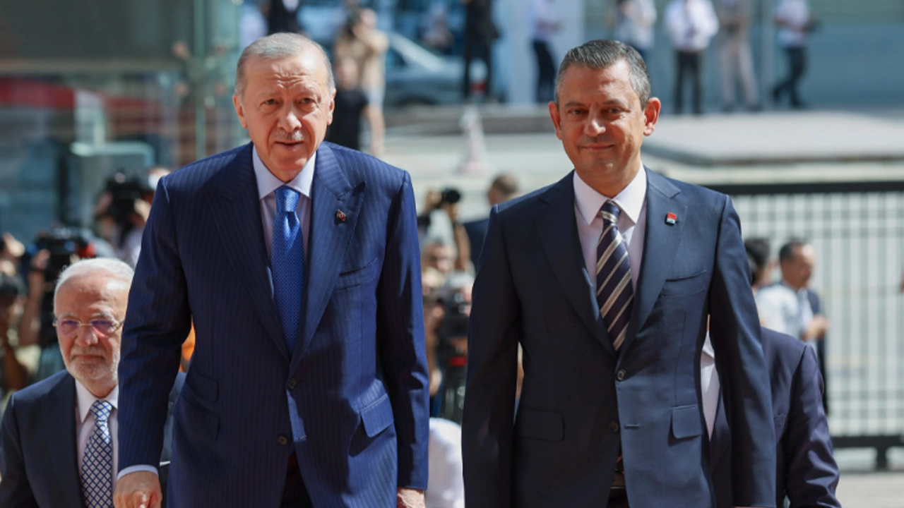 Cumhurbaşkanı Erdoğan'ın 'yumuşama' çıkışı kısa sürdü: 'CHP'nin başındaki arkadaş iadeiziyaretimizi hazmedemedi'