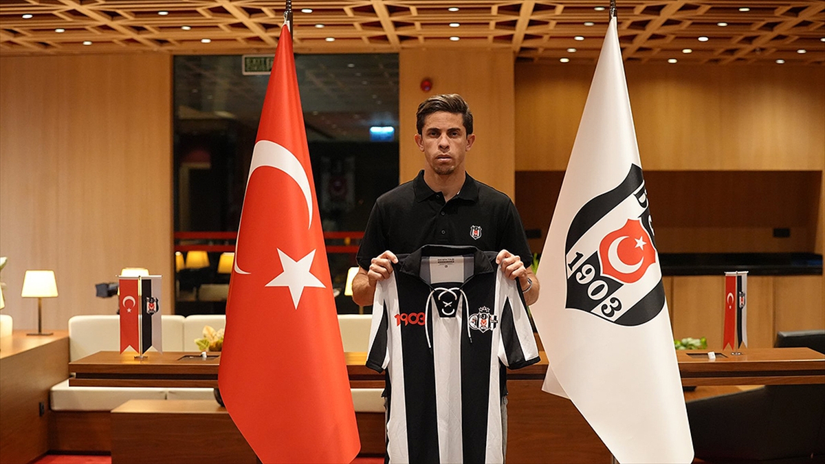 Beşiktaş'tan yeni transfer! Gabriel Paulista ile 3 yıllık sözleşme imzaladı