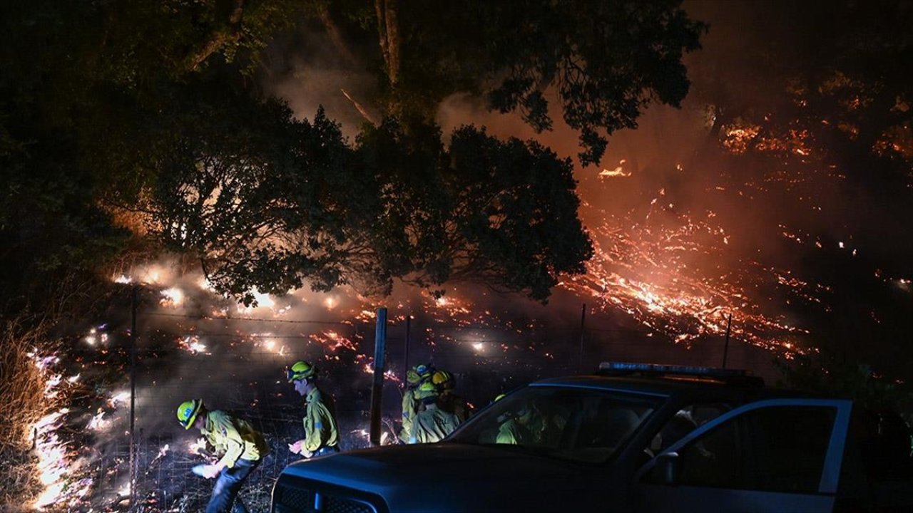 Orman yangını sebebiyle 7 bin kişi tahliye edilecek