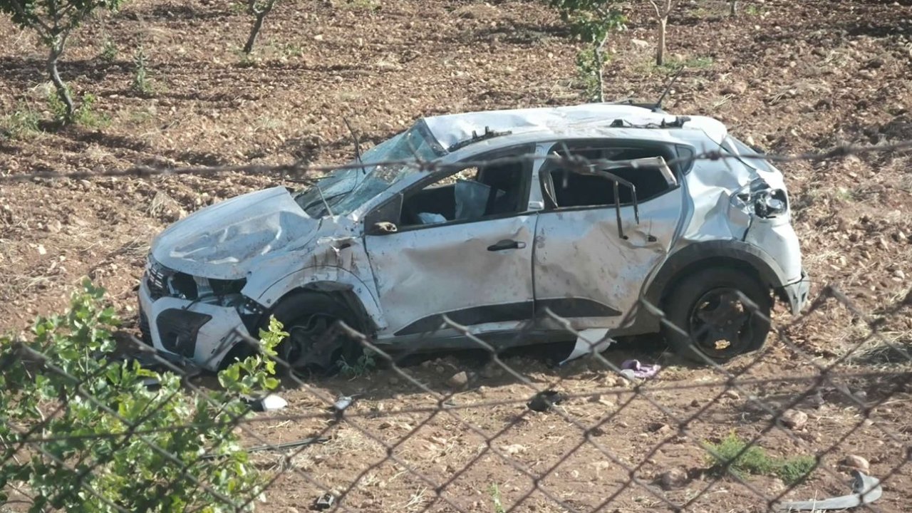 Şırnak'ta feci kaza! Güvenlik korucularının otomobili şarampole devrildi