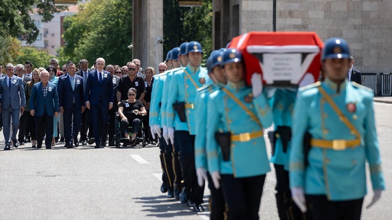 Mustafa Kemal Erkovan için Meclis'te cenaze töreni: Çok sayıda siyasetçi katıldı