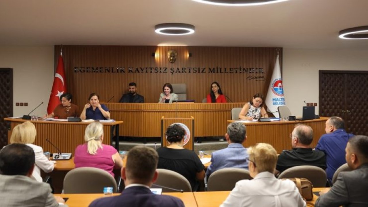 Maltepe'de belediye meclisi toplandı!