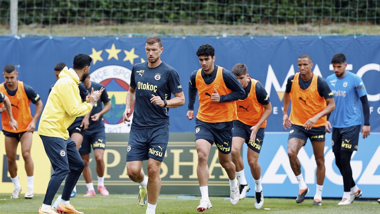 Fenerbahçe, yeni sezon hazırlıklarına Avusturya kampında devam ediyor