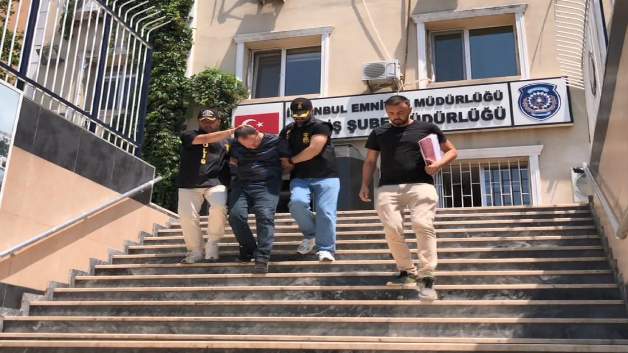 Kadıköy'de 300 bin dolar değerinde pırlanta çalan hırsızlar yakalandı!