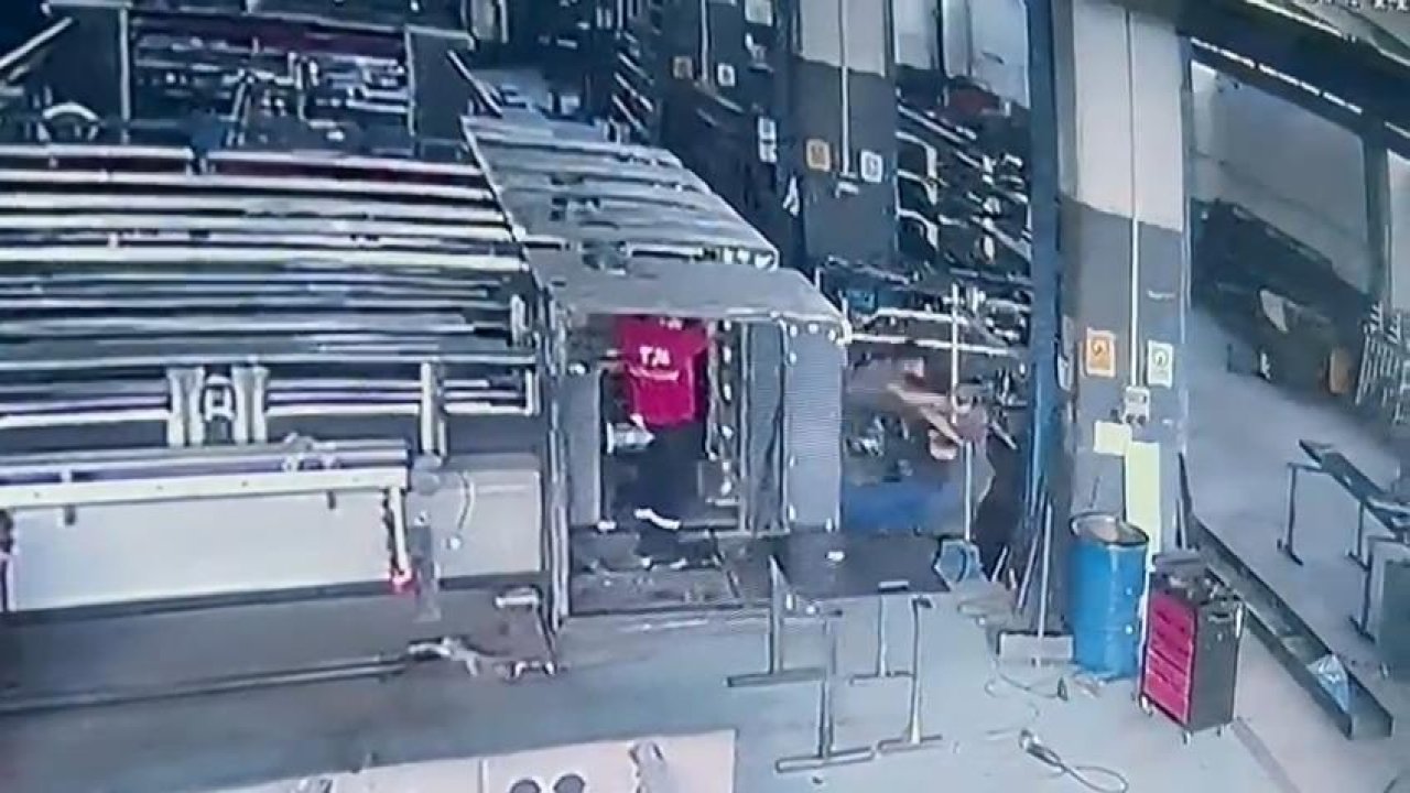 Arnavutköy'de fabrikada "klima açma" kavgası cinayetle sonuçlandı!