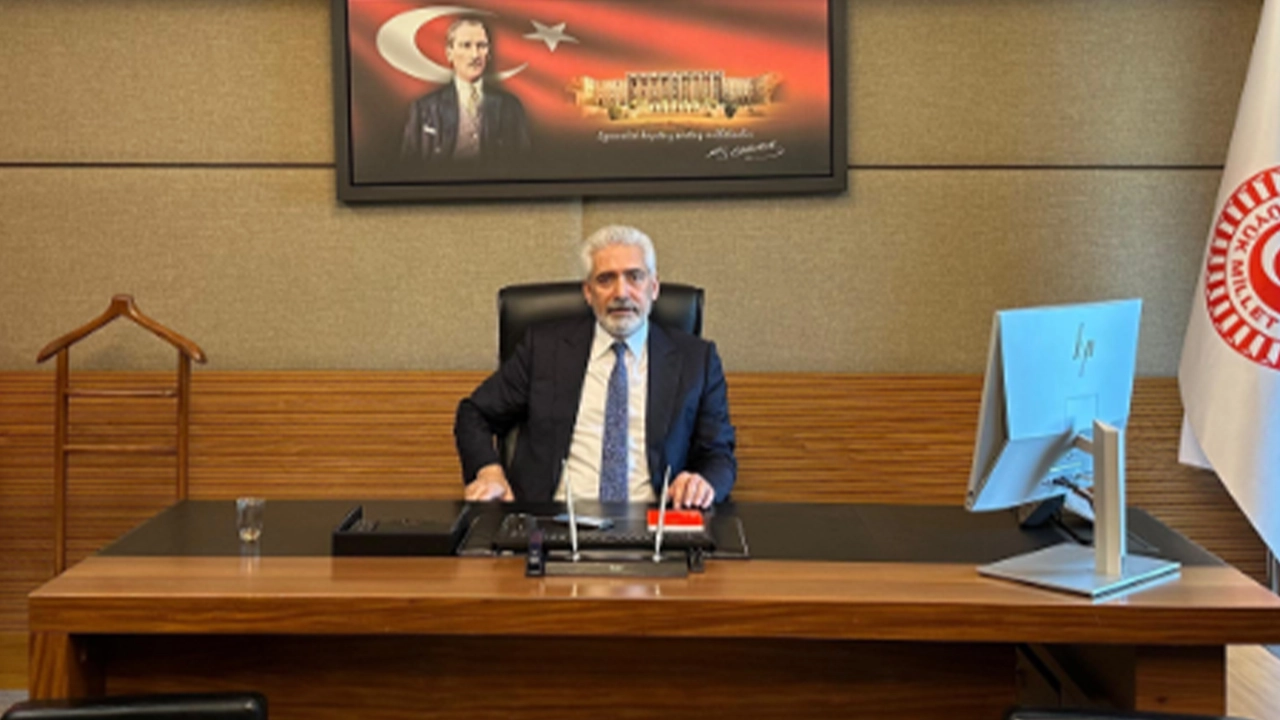 Murat Kurum'dan boşalan TBMM Çevre Komisyonu Başkanlığına, Galip Ensarioğlu seçildi