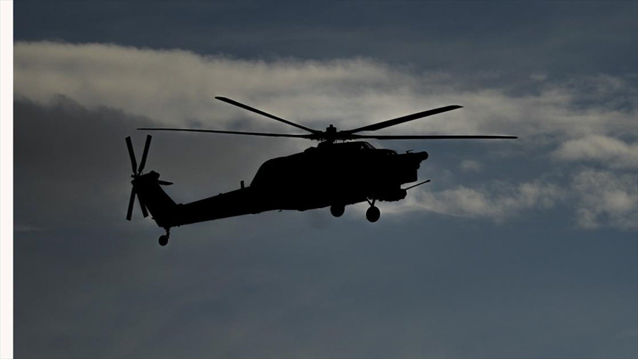 Rusya'da askeri helikopteri düştü, mürettebat hayatını kaybetti