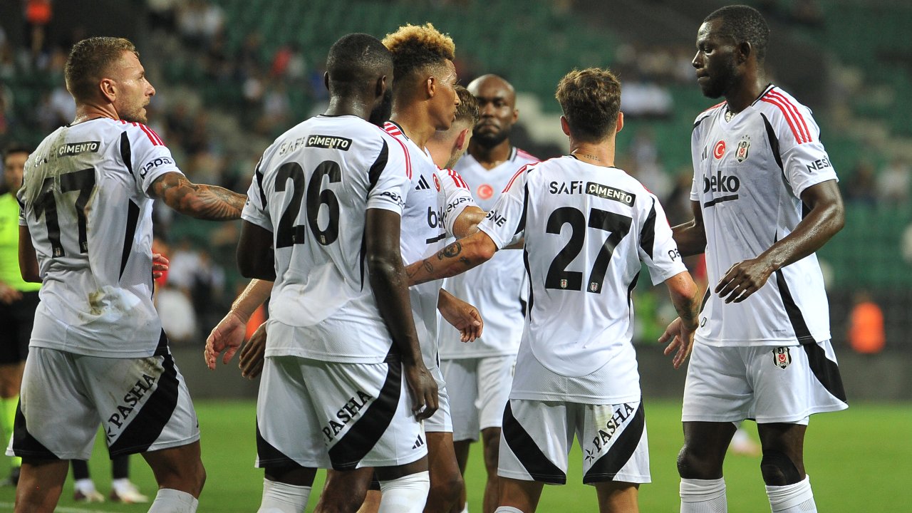 Beşiktaş hazırlık maçında Gençlerbirliği'ni 2-0 yendi