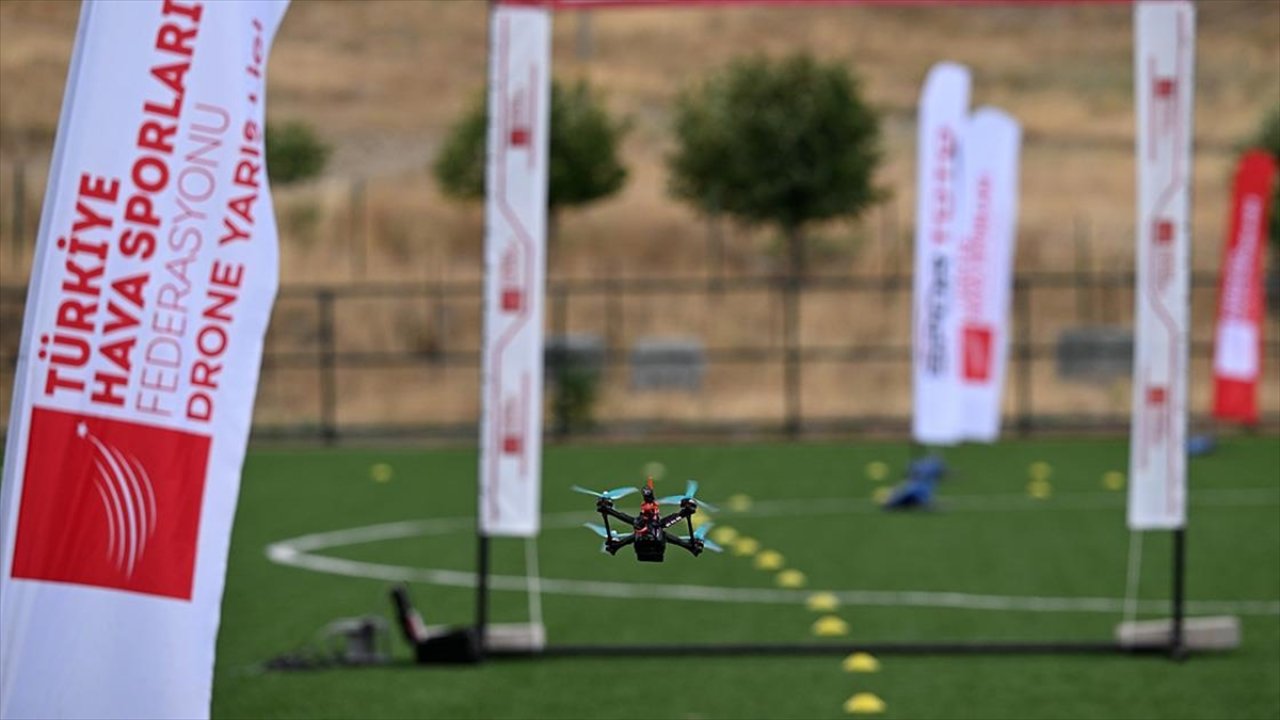 İnsansız Hava Araçları Türkiye Şampiyonası başladı