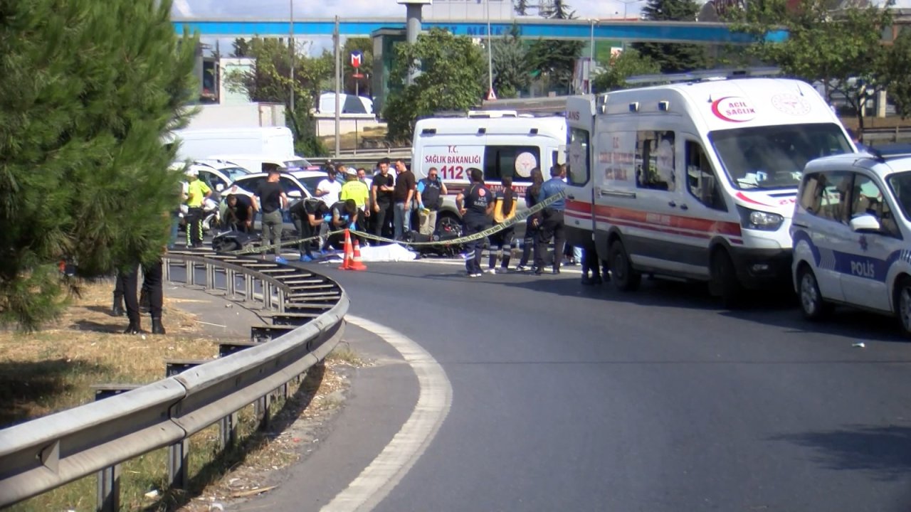 Bağcılar'da motosikletle kaza yapan polis yaşamını yitirdi