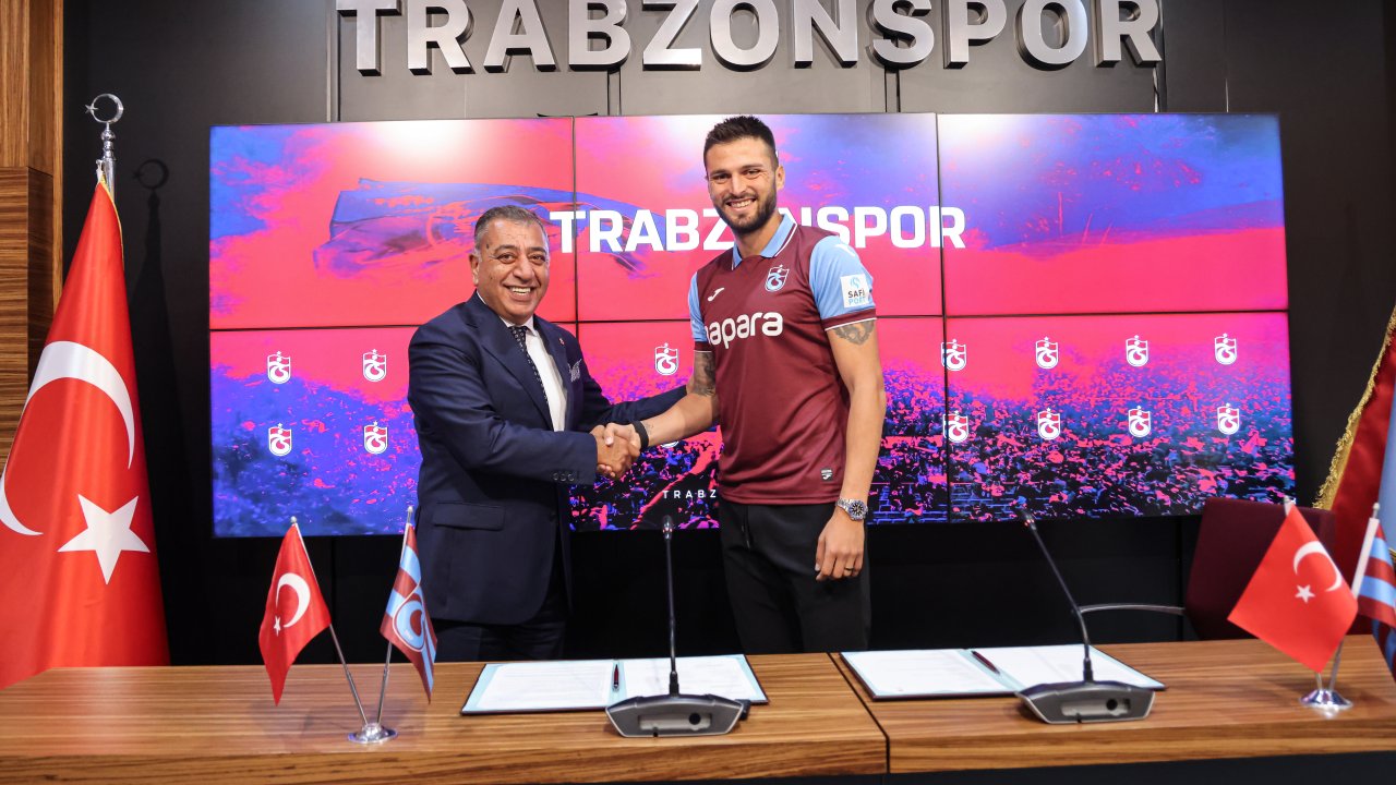 Trabzonspor’dan Okay Yokuşlu için imza töreni
