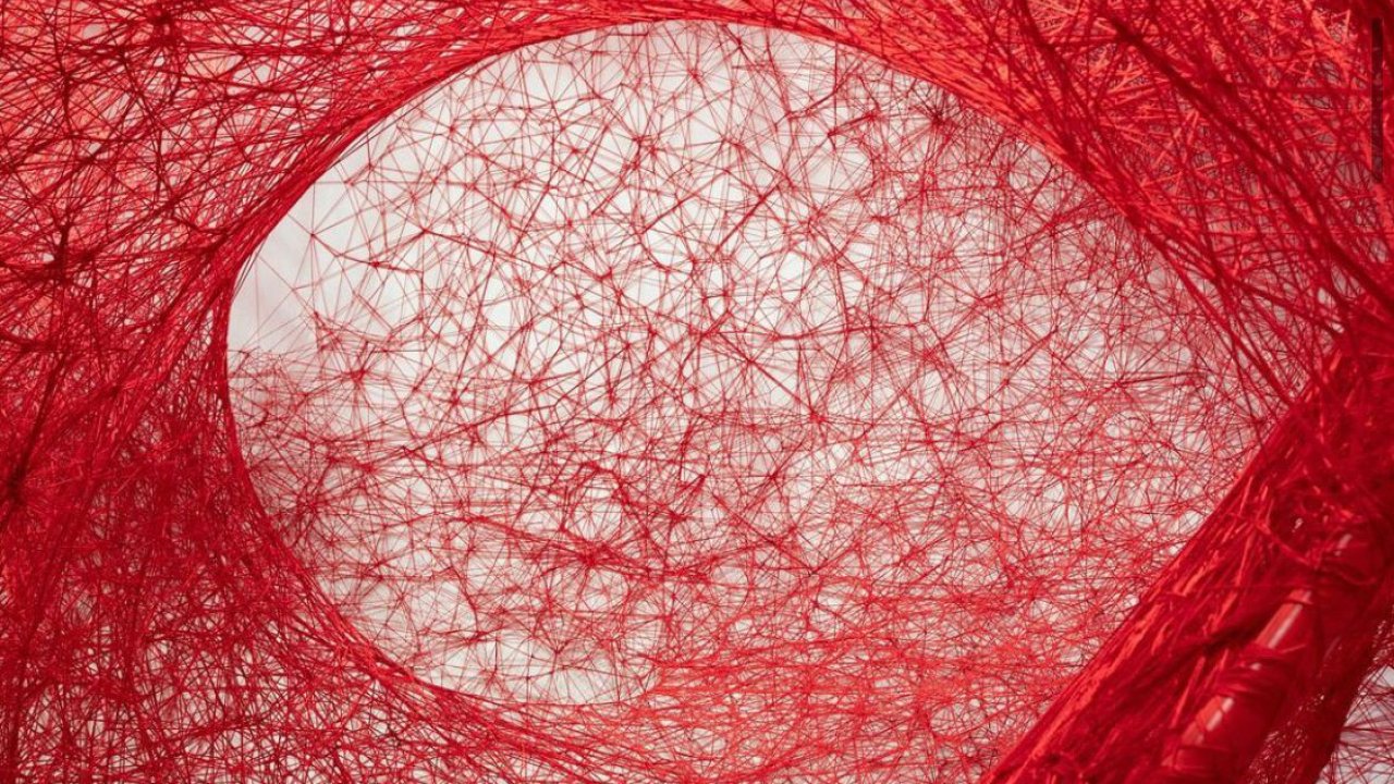 Chiharu Shiota, "Dünyalar Arasında" sergisi ile İstanbul Modern'de!