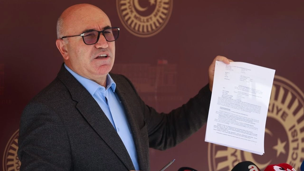 CHP Milletvekili Mahmut Tanal: "Züppe hakaret değildir!"