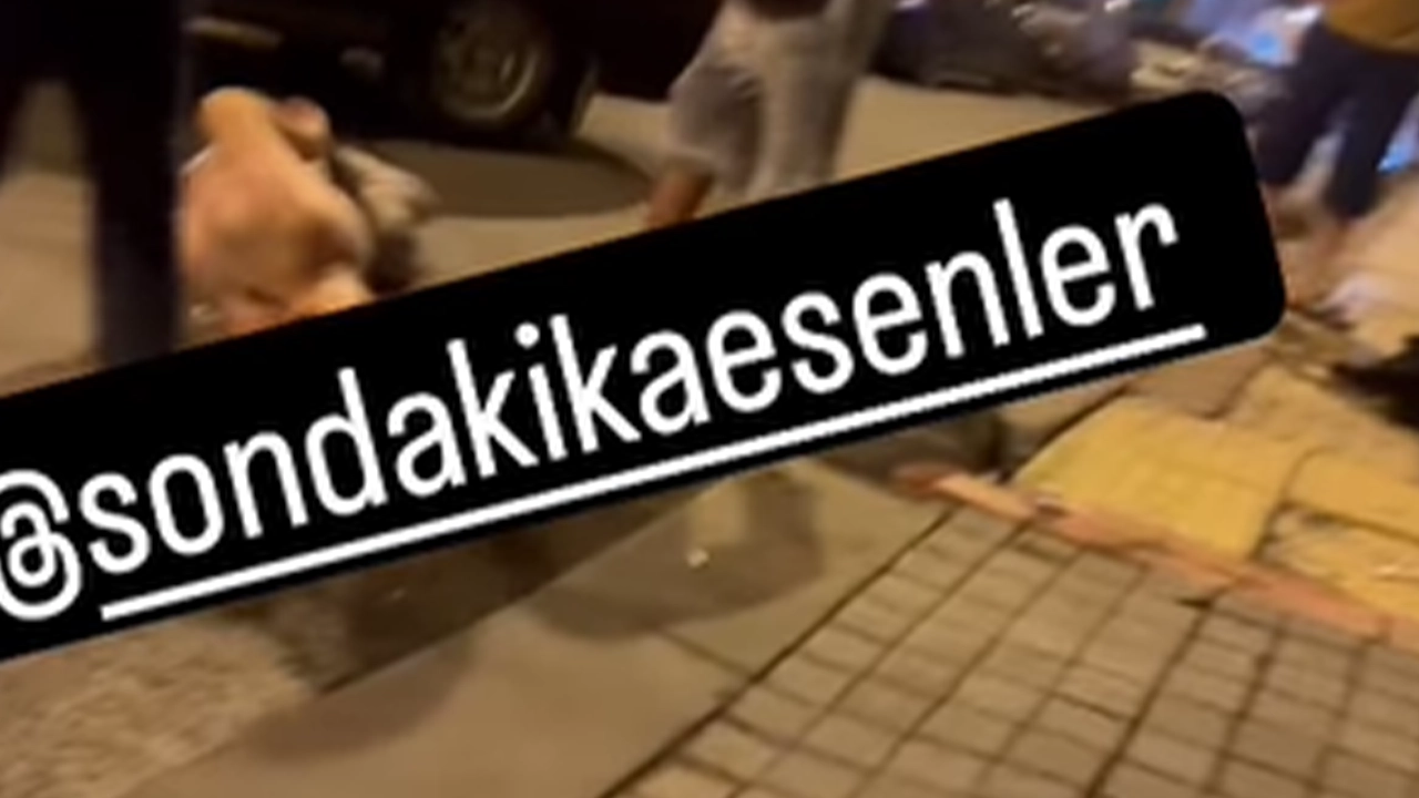 İstanbul'da park halindeki araçlara zarar veren şahsa meydan dayağı: Hastaneye kaldırıldı