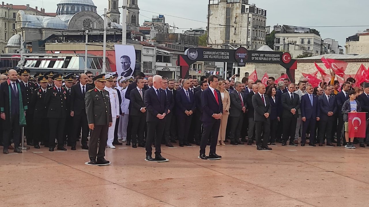 İstanbul'un düşman işgalinden kurtuluşunun 101. yıldönümü kutlandı