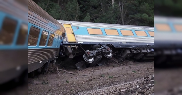Avustralya’da tren faciası! 2 ölü, çok sayıda yaralı var
