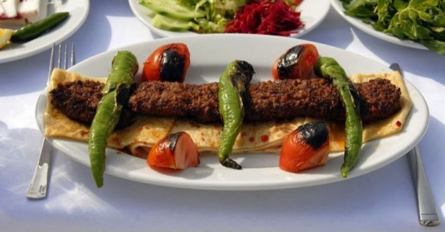 Gelinim Mutfakta Adana kebap nasıl yapılır? Tarifi ve malzemeleri