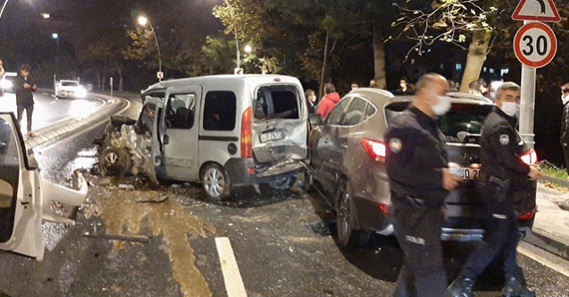 Büyükçekmece'de zincirleme trafik kazası: 5 yaralı