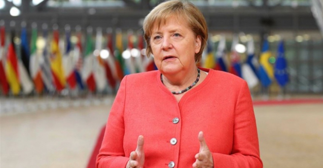 Angela Merkel "dünyanın en güçlü kadını" seçildi