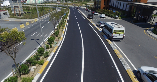 Küçükçekmece’de 2 yılda 96 bin ton asfalt serimi gerçekleştirildi
