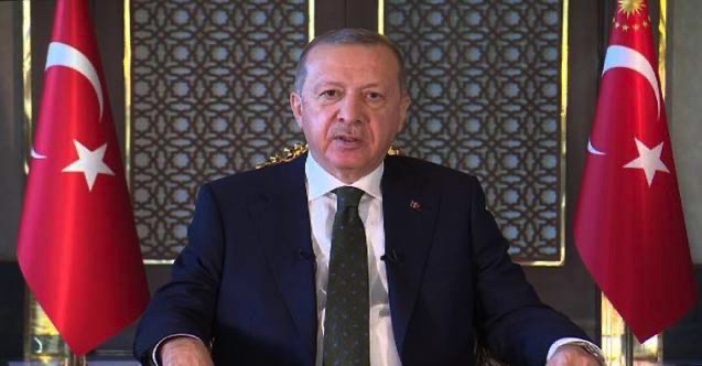 Cumhurbaşkanı Erdoğan'dan Dünya Tiyatro Günü mesajı: 'Devlet tiyatrolarındaki sahne sayısını 23'den 77'ye yükselttik'