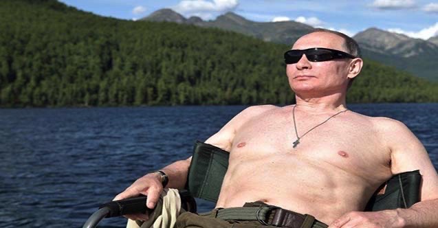 Rusya Devlet Başkanı Vladimir Putin yeniden Rusya'nın en yakışıklı erkeği seçildi