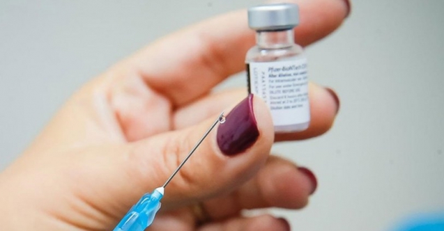 'Üçüncü doz' için kafa karıştıran açıklamalar: Kaç doz aşı 'tam doz' kabul edilecek?
