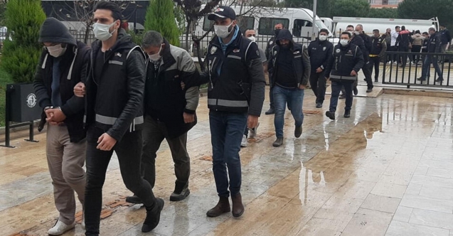 İzmir'deki 'Tırpan' : 11 tutuklu