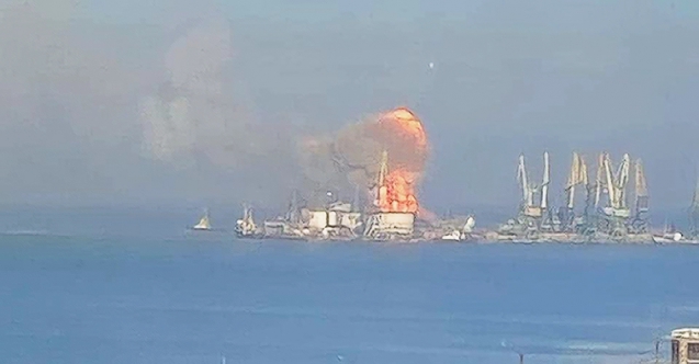 Rus çıkarma gemisi Berdyansk’ta vuruldu