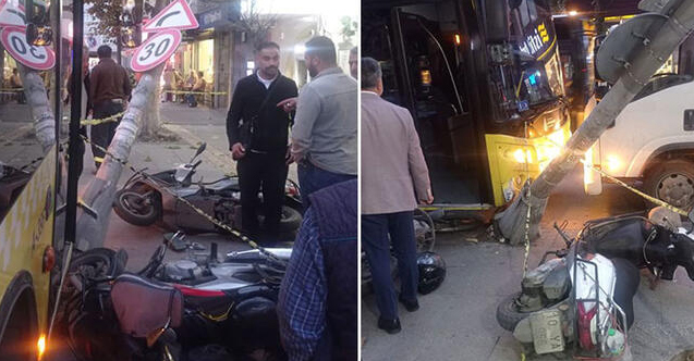 Gaziosmanpaşa'da İETT otobüsü önce yayaya sonra kaldırımdaki motosikletlere çarpıp kaçtı