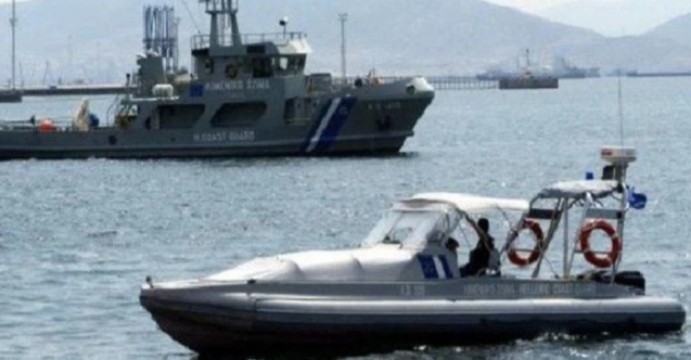 Yunan adalarına yüzerek geçmeye çalışan iki kaçak göçmen hayatını kaybetti