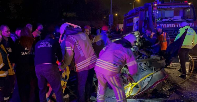 Arnavutköy'de kaza sonrası can pazarı: 1 ölü, 8 yaralı