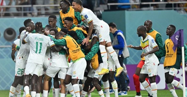 Senegal geri döndü! Ekvador'u mağlup ederek gruptan çıktı