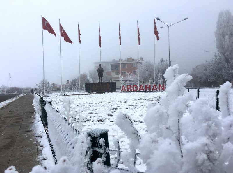 Ardahan'da dondurucu soğuk!