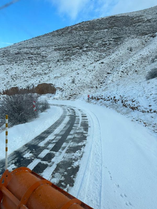 Malatya'da 14 kırsal mahalle yolu, kardan kapandı