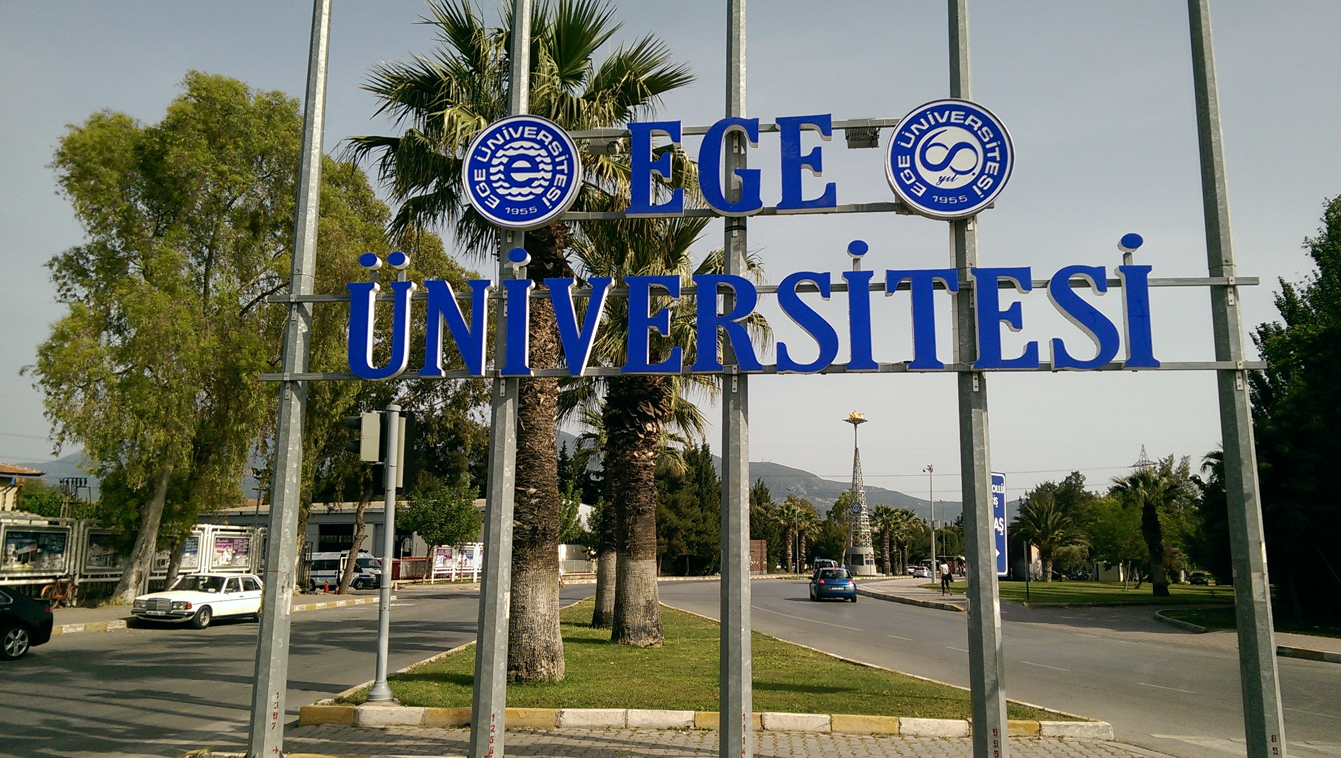 Ege Üniversitesi Sözleşmeli Bilişim Personeli Alacak