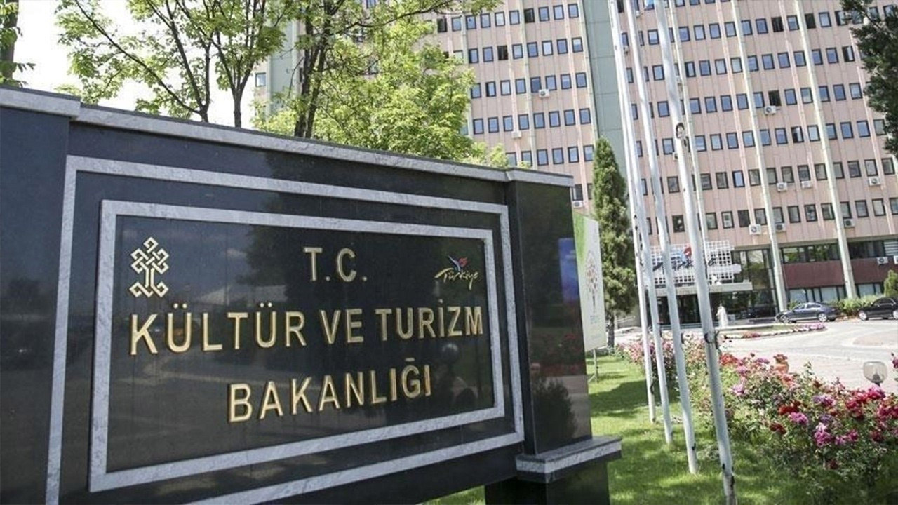 Kültür ve Turizm  Bakanlığı 52 ilde 110 kütüphaneci alımı yapacak