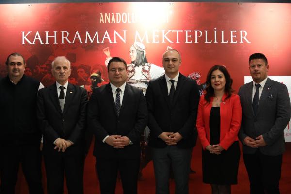 'Anadolu Rüyası Kahraman Mektepliler' gösterime gün sayıyor