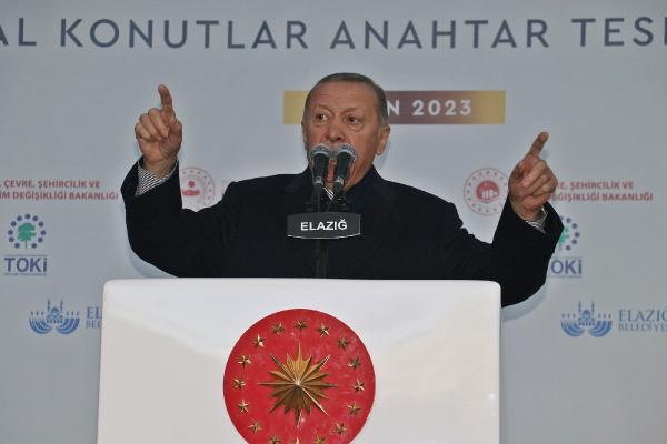 Cumhurbaşkanı Erdoğan: Hanımefendi senin aklın bu işlere ermez