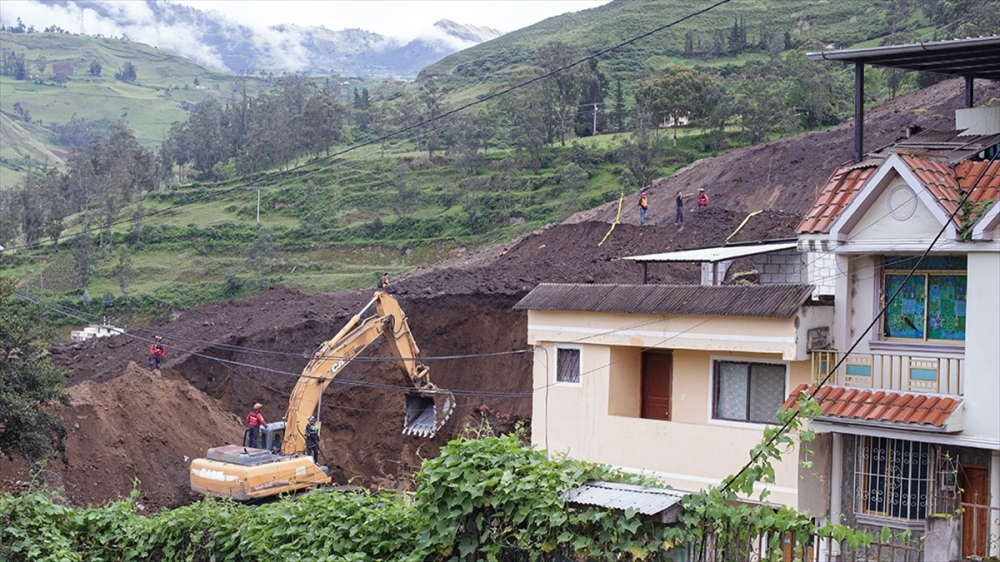 Ekvador'da toprak kayması: Ölü sayısı 28'e çıktı