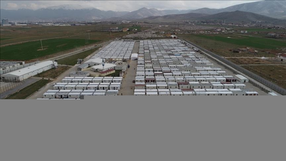 Deprem bölgelerinde 345 çadır kent ve 305 konteyner kent kuruldu