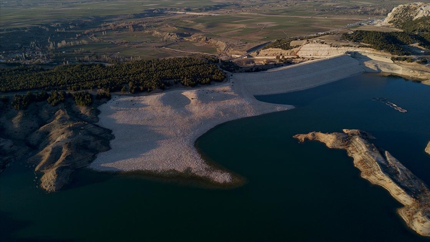 “Göller Diyarı" alarm veriyor! Barajlardaki su oranı %2!